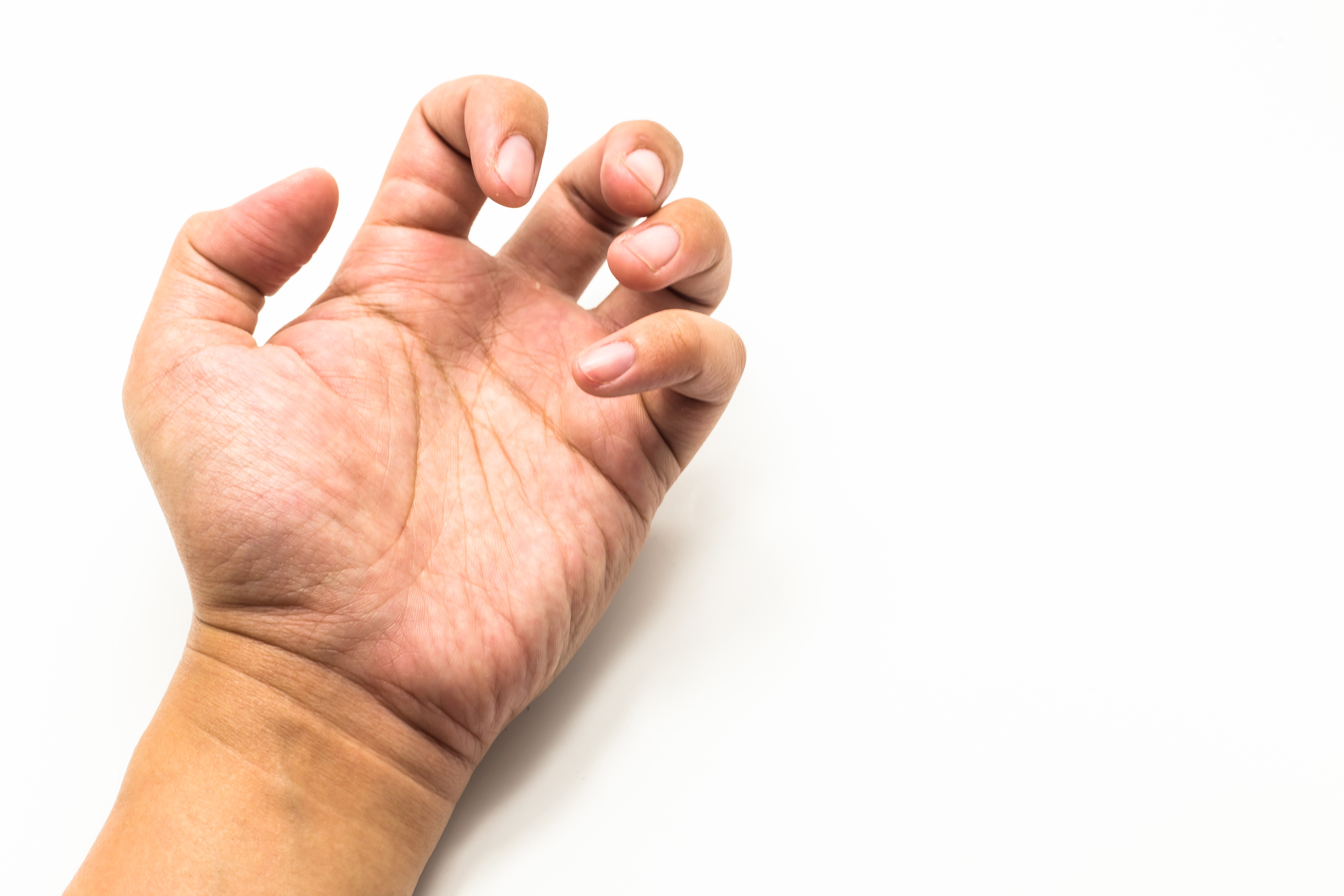 How and When to Wrap Your Hand After Injuring It - AICA Orthopedics